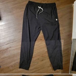 Vuori Sweats